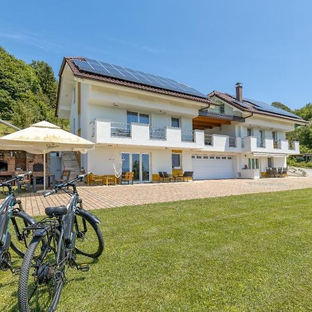Private Wellness Apartment Trebnje Exteriör bild